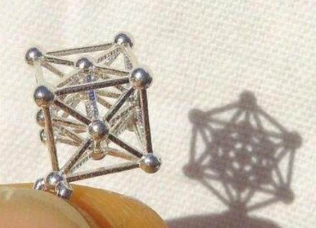 Platonská tělesa a Hologram